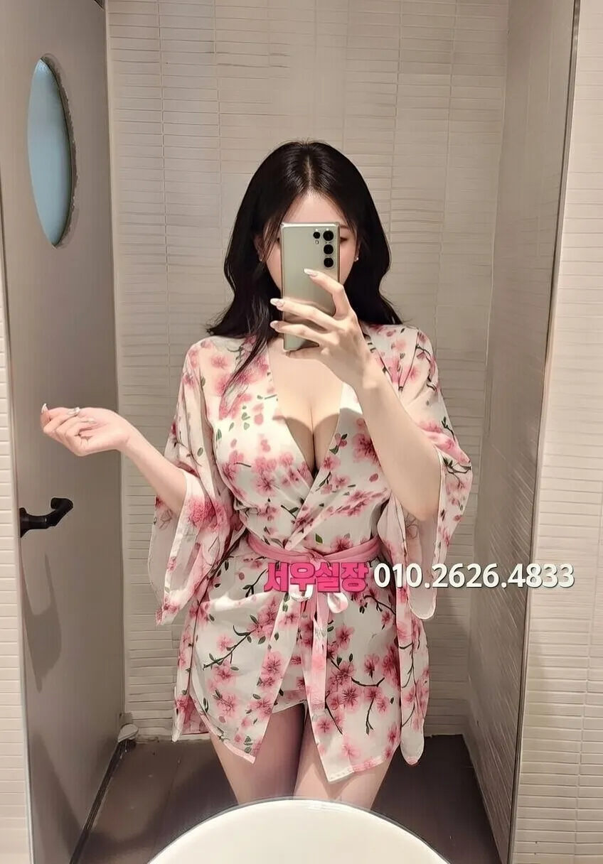 대구 미러룸 프리미엄 라인업 7번 프로필